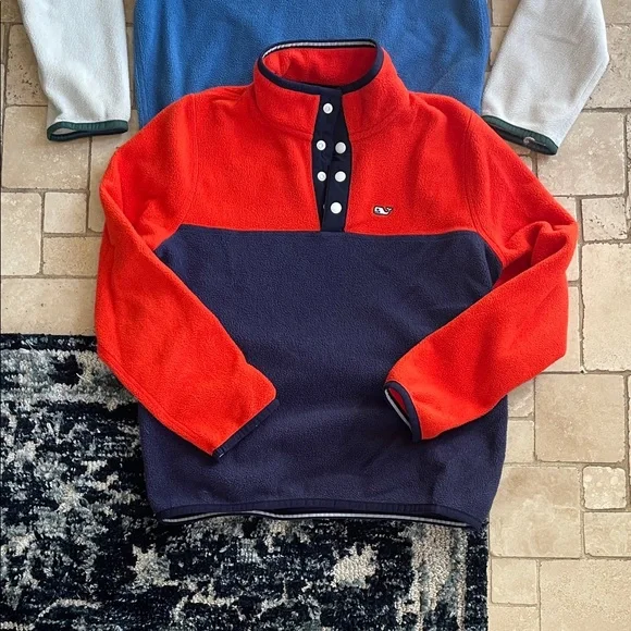Vineyard Vines Two Colorblock Fleece Pullover Shirts Size Small 8-10 - Picture 2 of 4